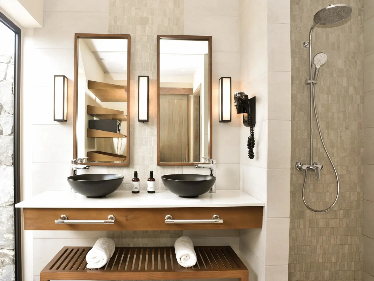 Constance Tekoma Rodrigues 5