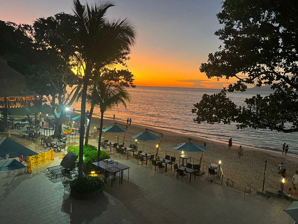 Coral Strand Smart Choice Hotel 2