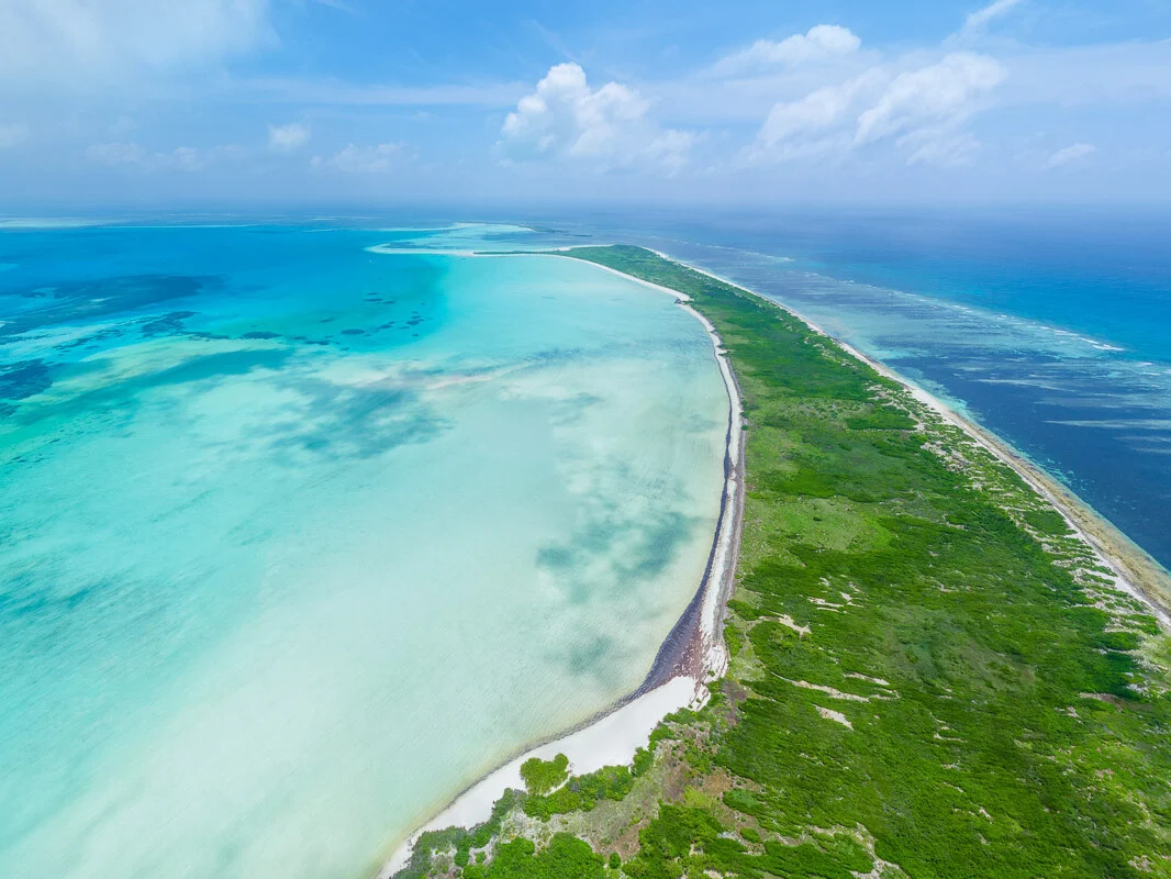 Cosmoledo Atoll 4