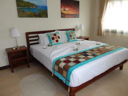 Cote d'Or Footprints 2