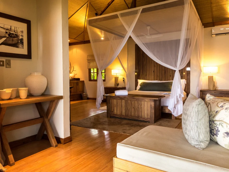 Denis Private Island 3