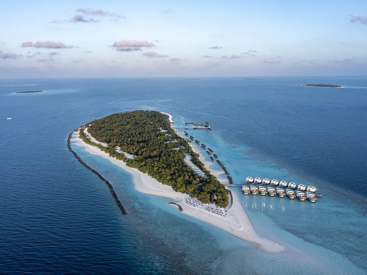 Dhigali Maldives 34