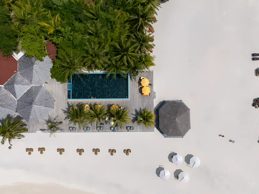 Dhigufaru Island Resort