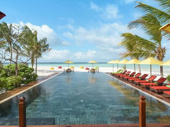 Dhigufaru Island Resort 10
