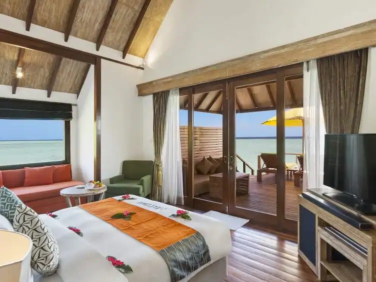 صورة: Dhigufaru Island Resort: Aanu Semi Water Villa