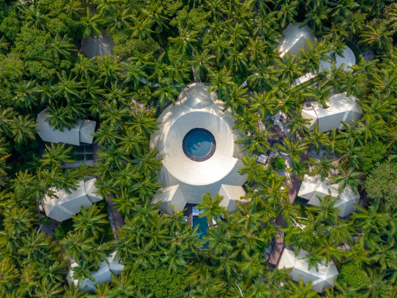 Dusit Thani Maldives 20