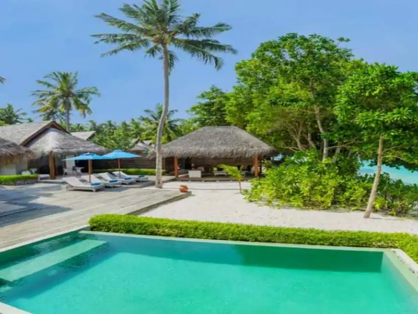 صورة: Dusit Thani Maldives: Two Bedroom Beach Pool Villa