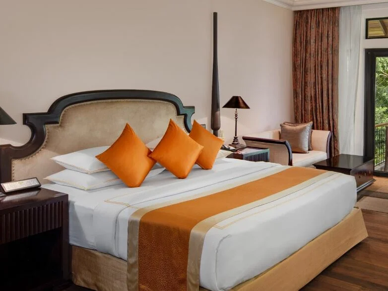 Earl's Regency 1