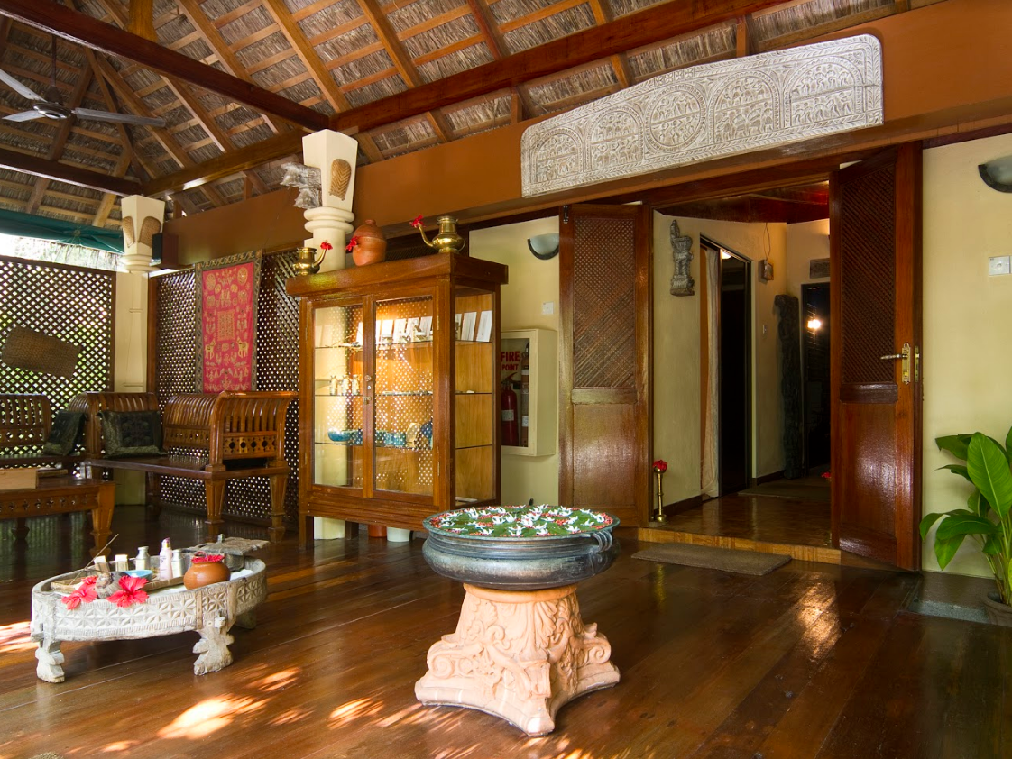 Embudu Village 13