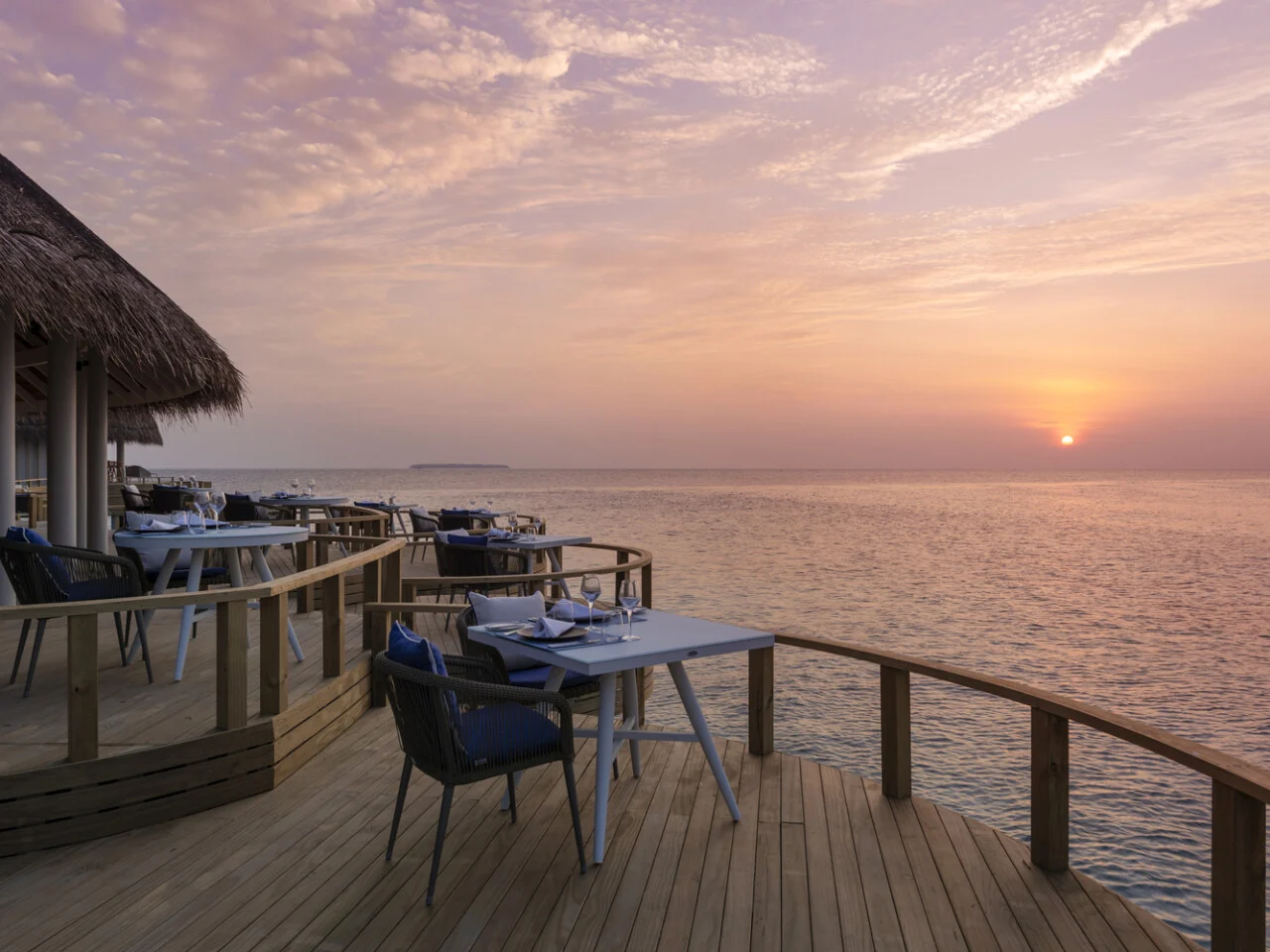 Emerald Faarufushi Resort & Spa