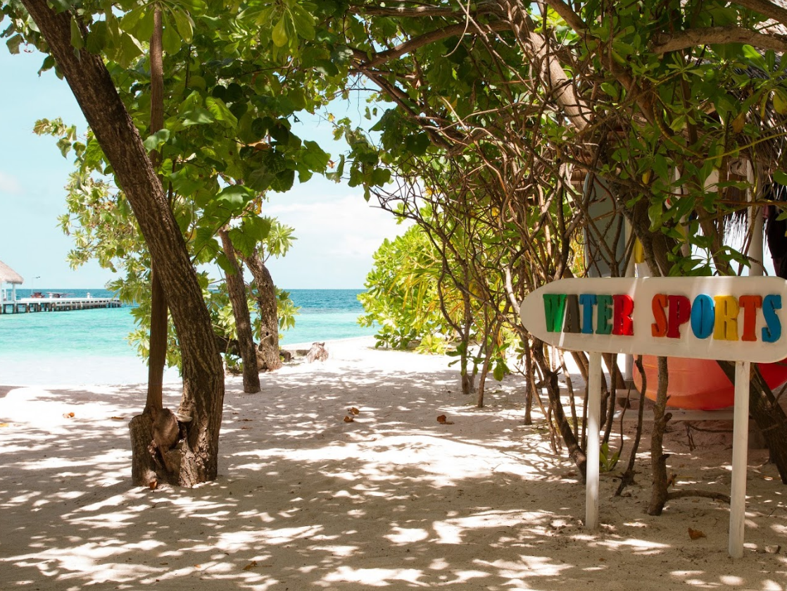 Eriyadu Island Resort 12