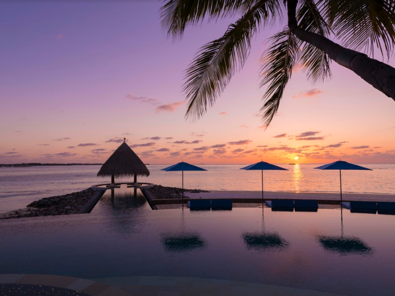 Four Seasons Resort Maldives at Kuda Huraa 8
