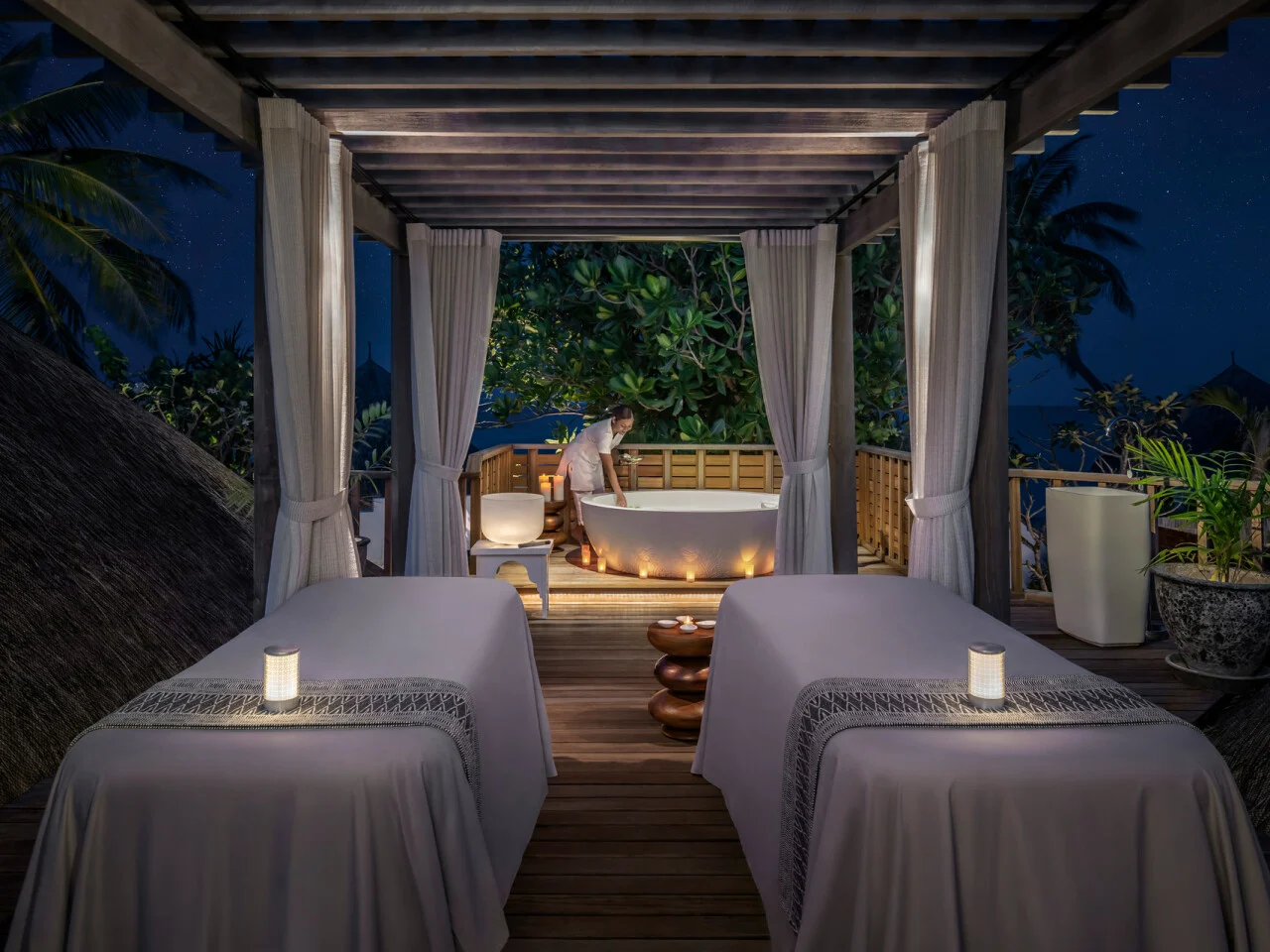 Four Seasons Resort Maldives at Kuda Huraa