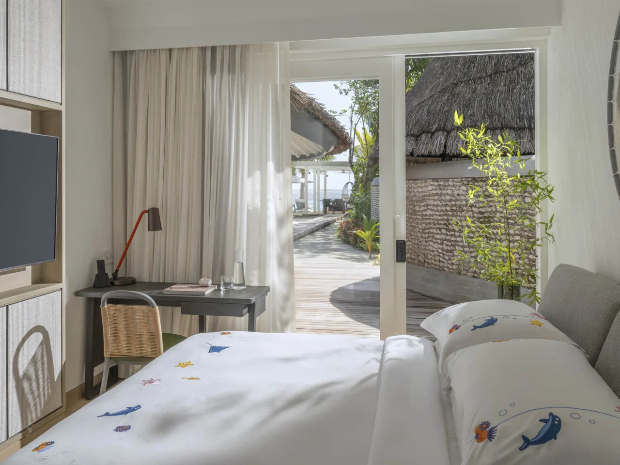 Four Seasons Resort Maldives at Kuda Huraa 2