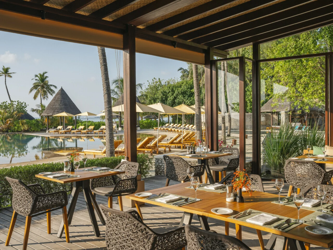 Four Seasons Resort Maldives at Kuda Huraa 10