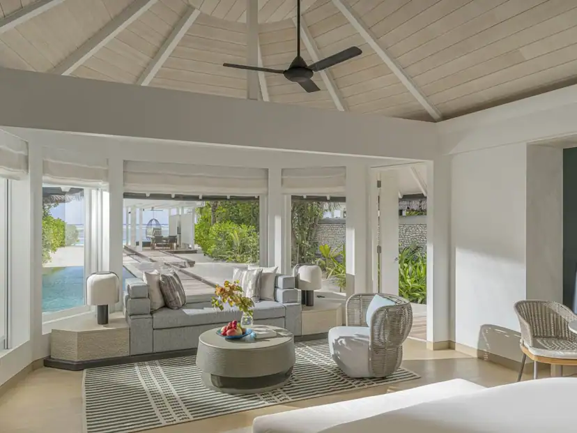 صورة: Four Seasons Resort Maldives at Kuda Huraa: Sunrise Beach Villa with Pool