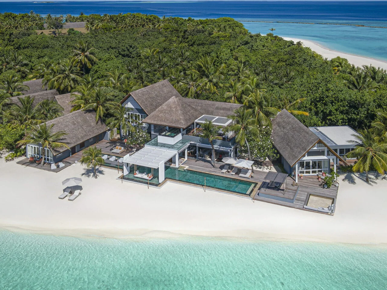 Four Seasons Resort Maldives at Landaa Giraavaru 32
