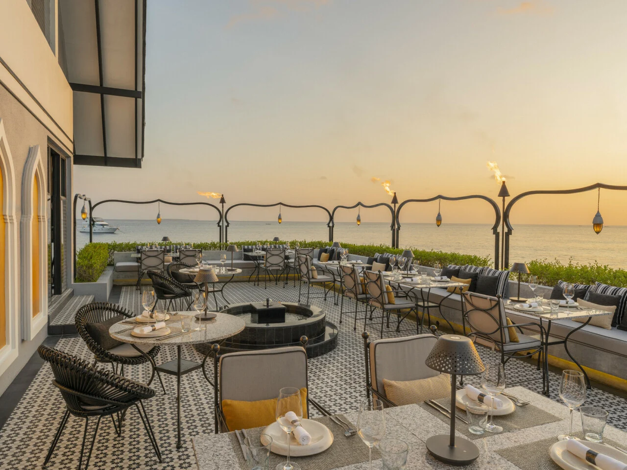 Four Seasons Resort Maldives at Landaa Giraavaru 4