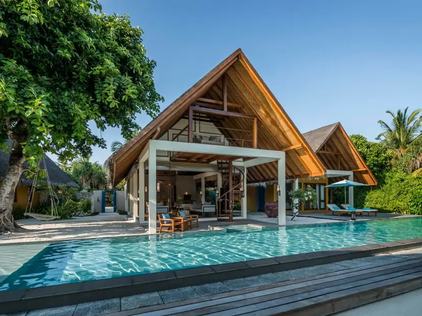صورة: Four Seasons Resort Maldives at Landaa Giraavaru: 2 Bedroom Royal Beach Villa