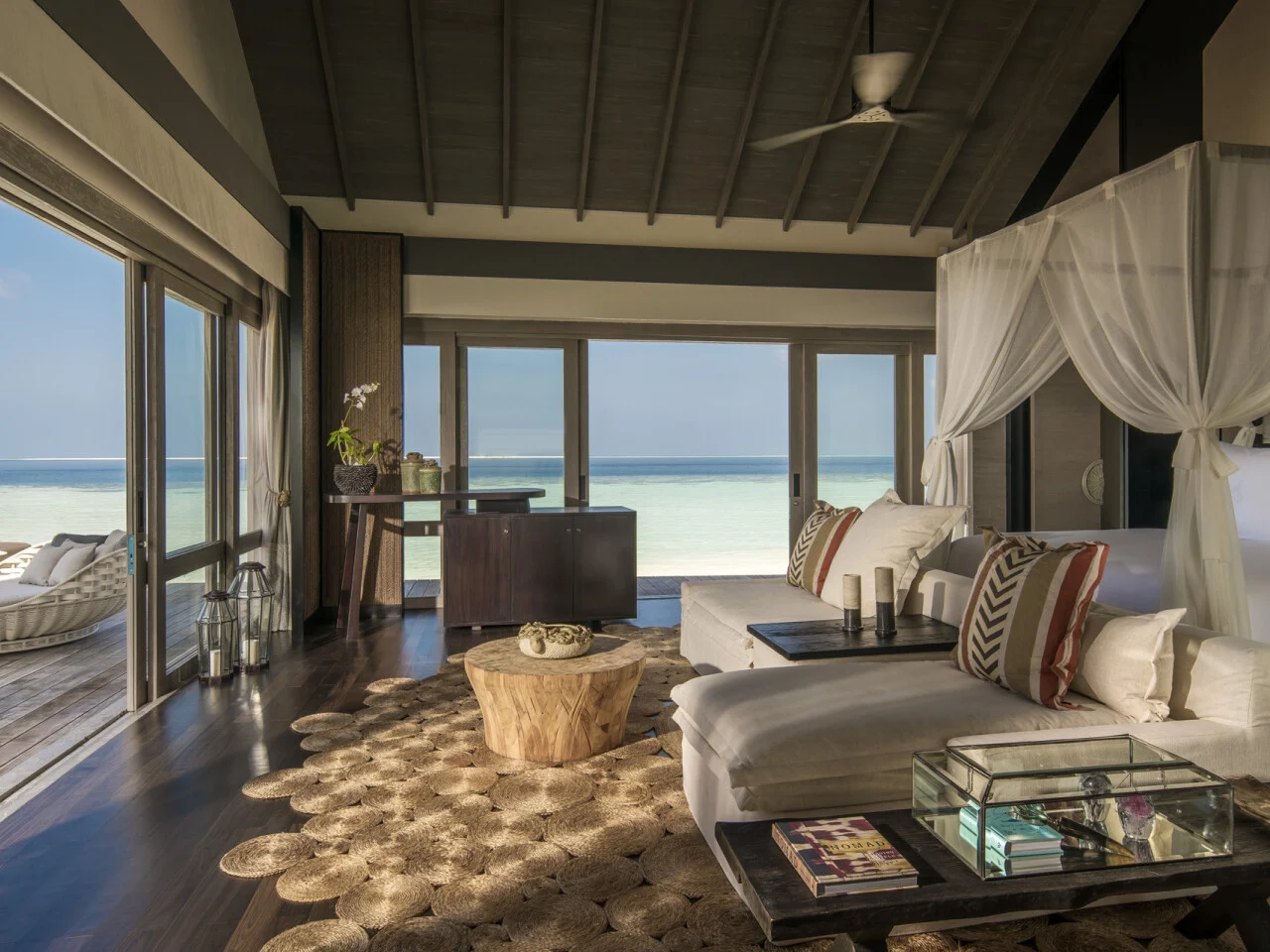 Four Seasons Voavah