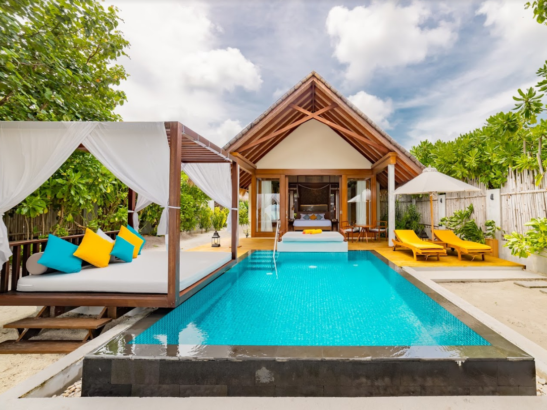 Furaveri Maldives 18