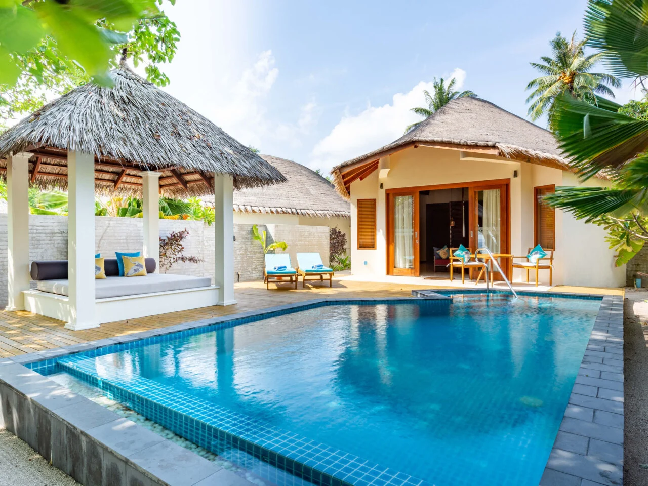 Furaveri Maldives 14
