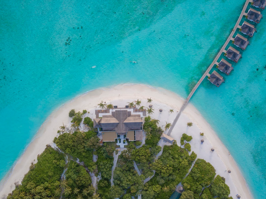 Furaveri Maldives 1