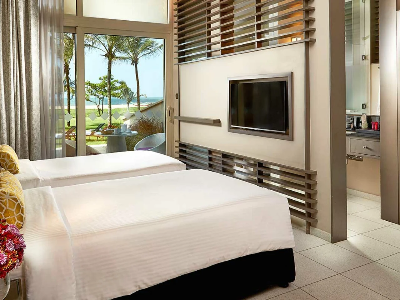 Heritance Negombo 4