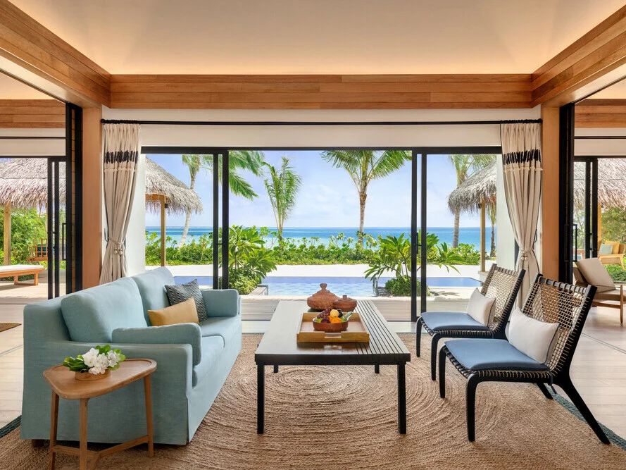 Hilton Maldives Amingiri Resort & Spa 9