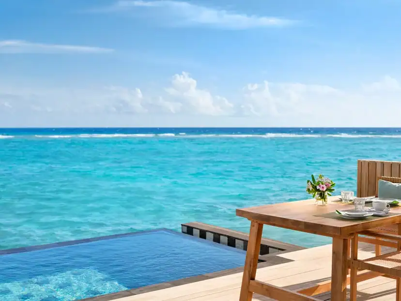 صورة: Hilton Maldives Amingiri Resort & Spa: One Bedroom Overwater Pool Villa