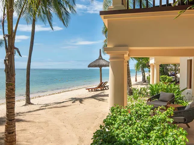 Beachfront Junior Suite