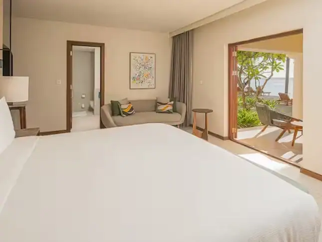Hilton Mauritius Resort & Spa: Beachfront  Room