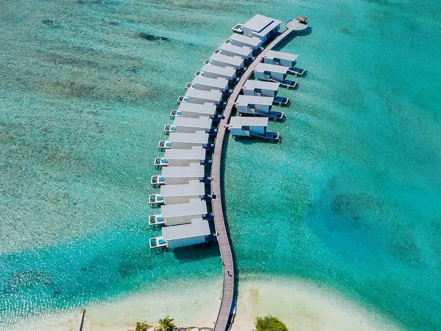 Holiday Inn Resort Kandooma Maldives 6