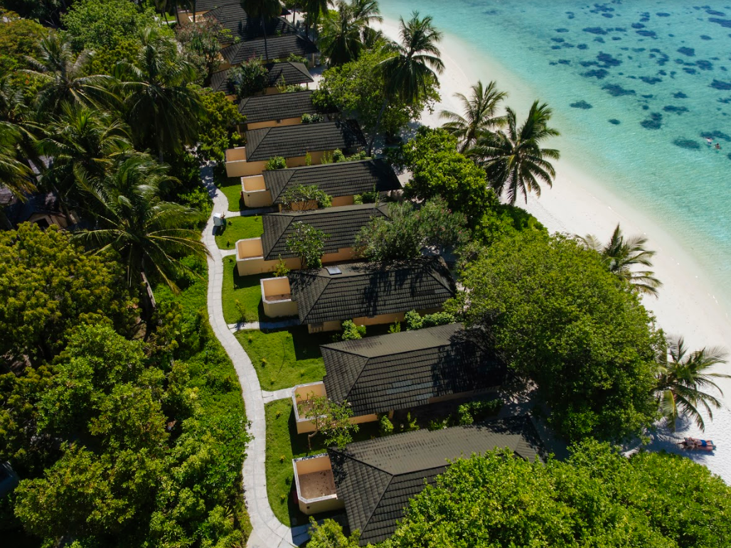 Holiday Island Resort & Spa 13