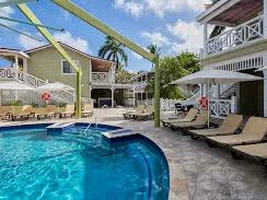 Hulhule Island Hotel 1