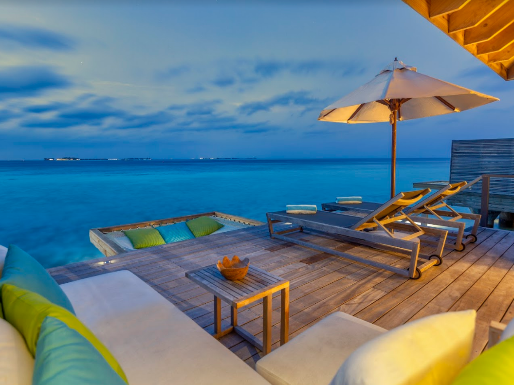 Hurawalhi Island Resort 3