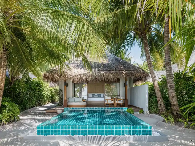 صورة: Huvafen Fushi: Deluxe Beach Bungalow With Pool