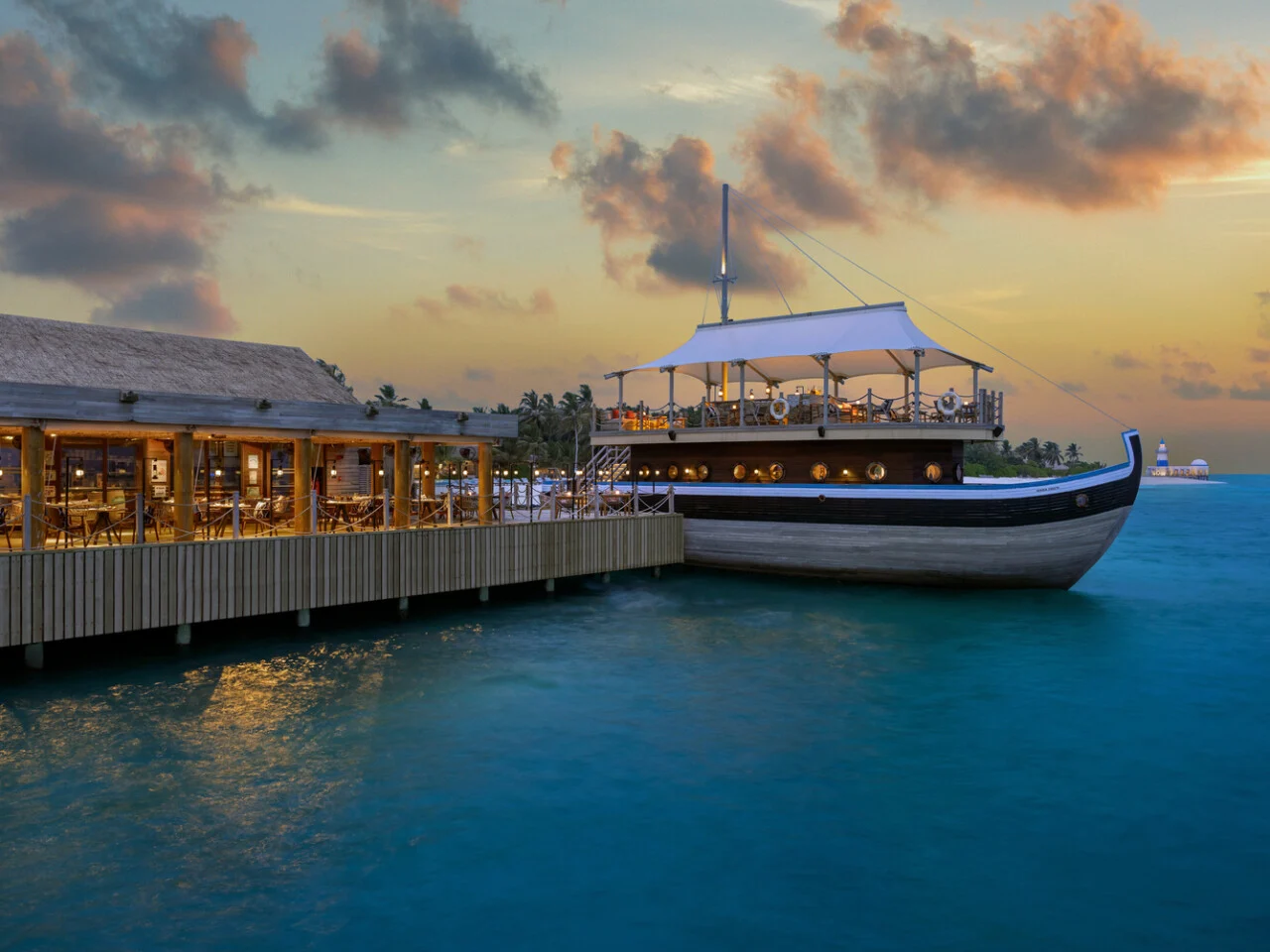 InterContinental Maldives Maamunagau Resort 20