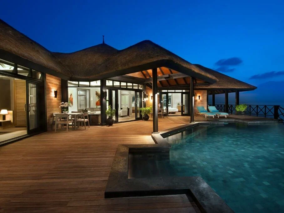 2 Bedroom Ocean Pool Residence