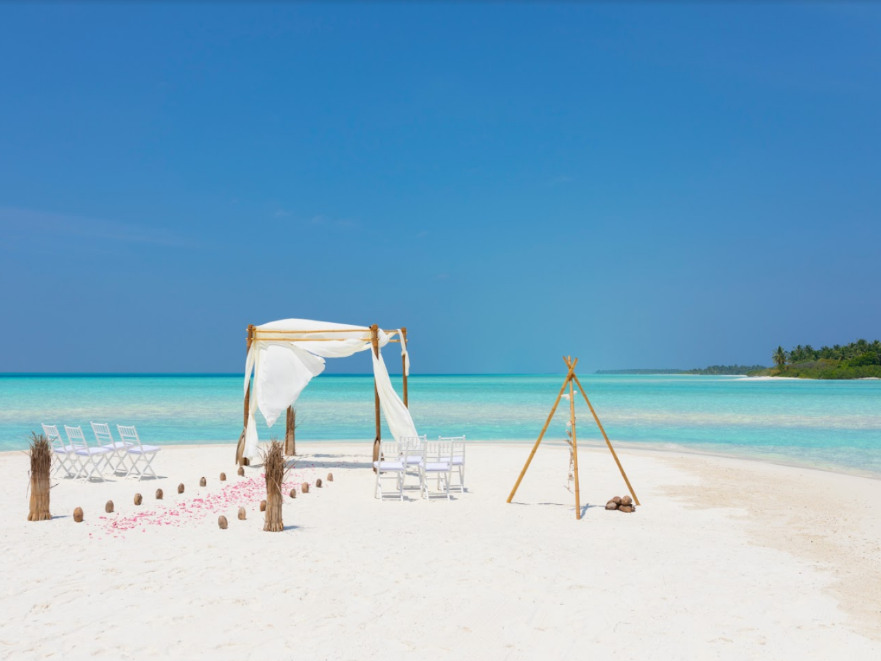 Kandima Maldives 18