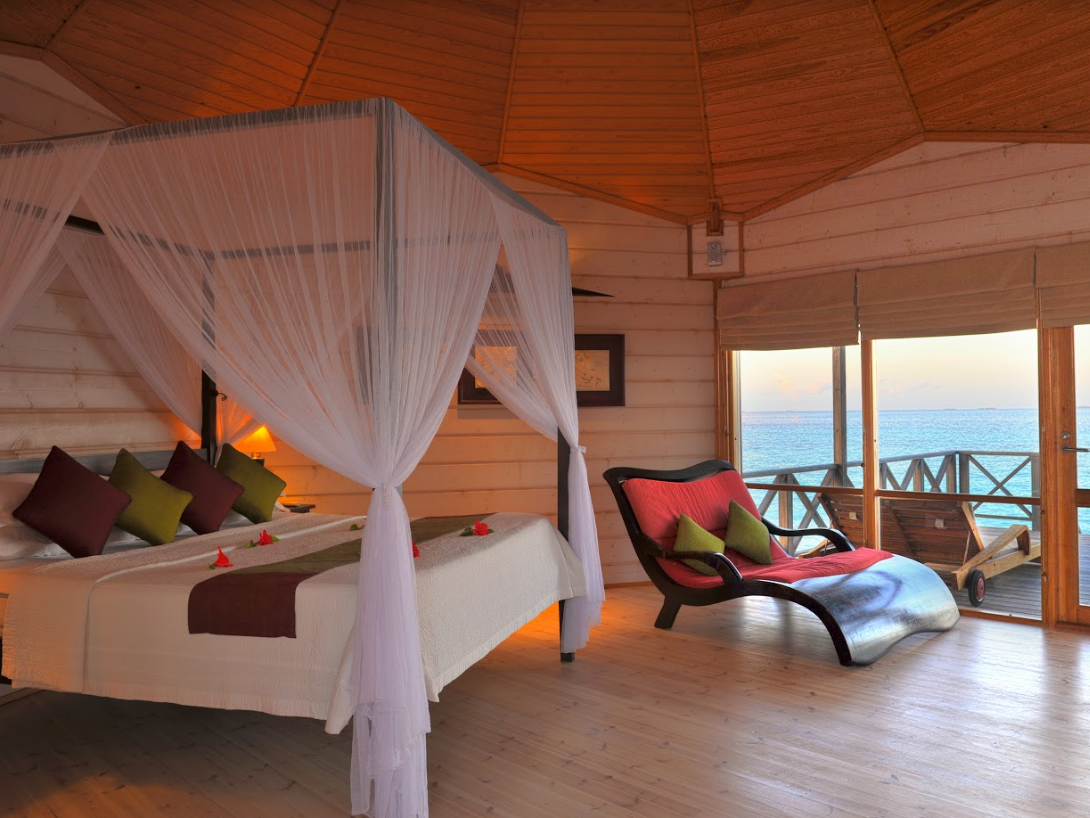 Komandoo Island Resort & Spa 1