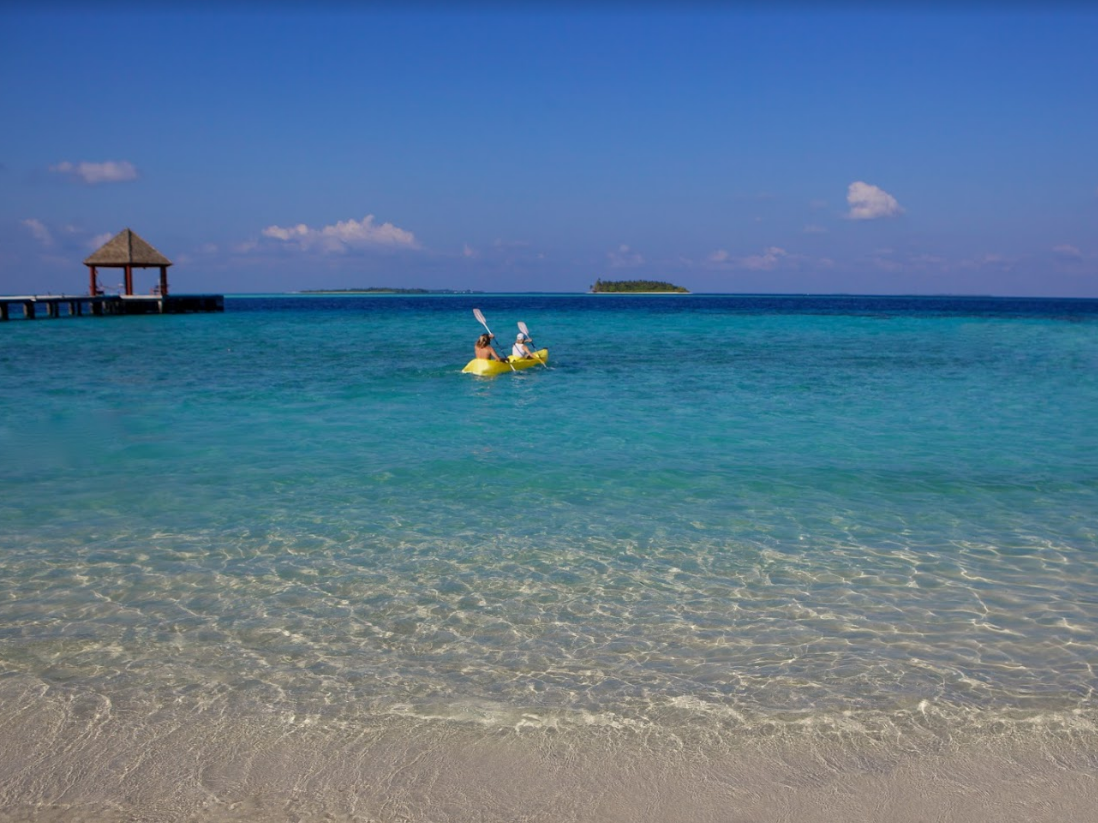 Komandoo Island Resort & Spa 5