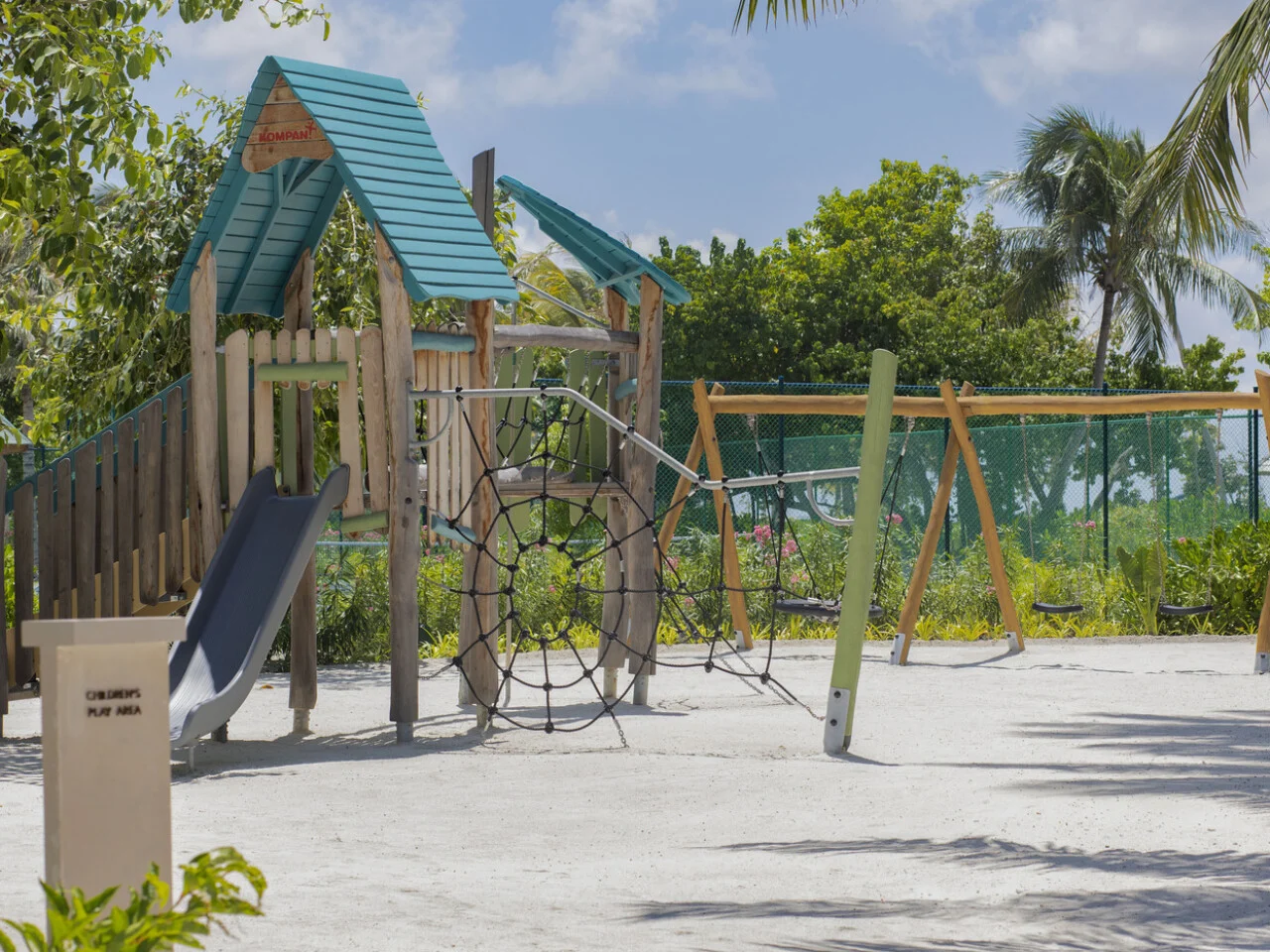 Kuda Villingili 11