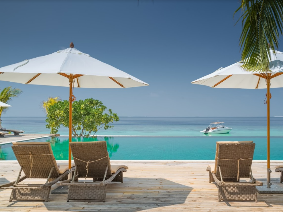 Kudafushi Resort & Spa 13