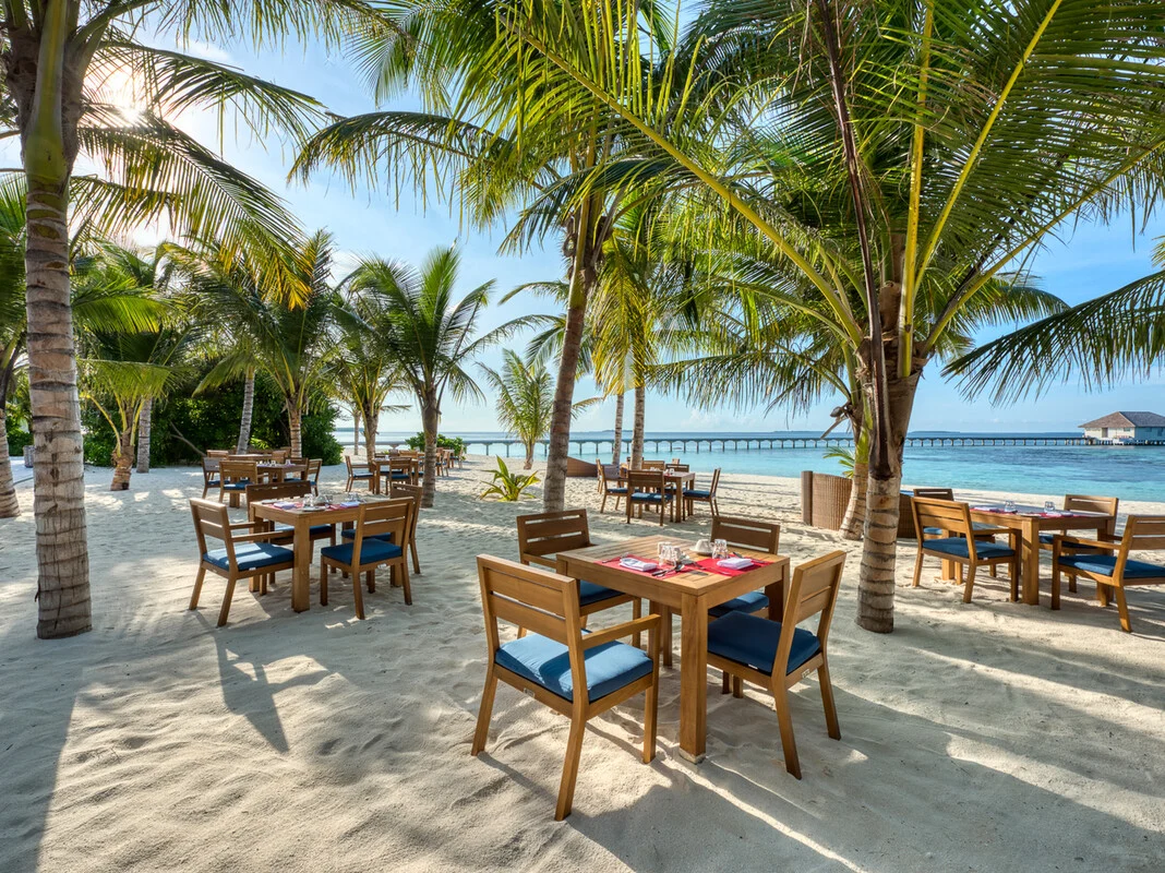 Kuredhivaru Resort and Spa 13