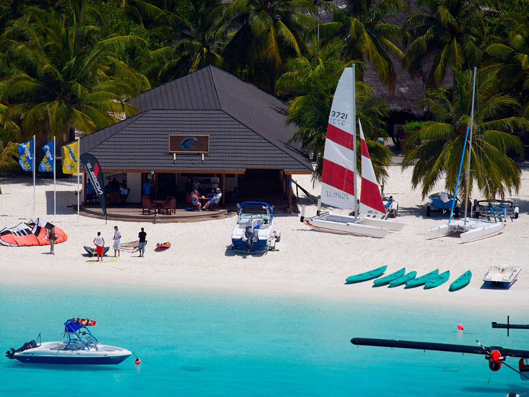 Kuredu Island Resort & Spa 9