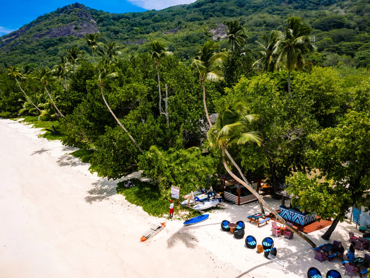Labriz Silhouette Seychelles 13