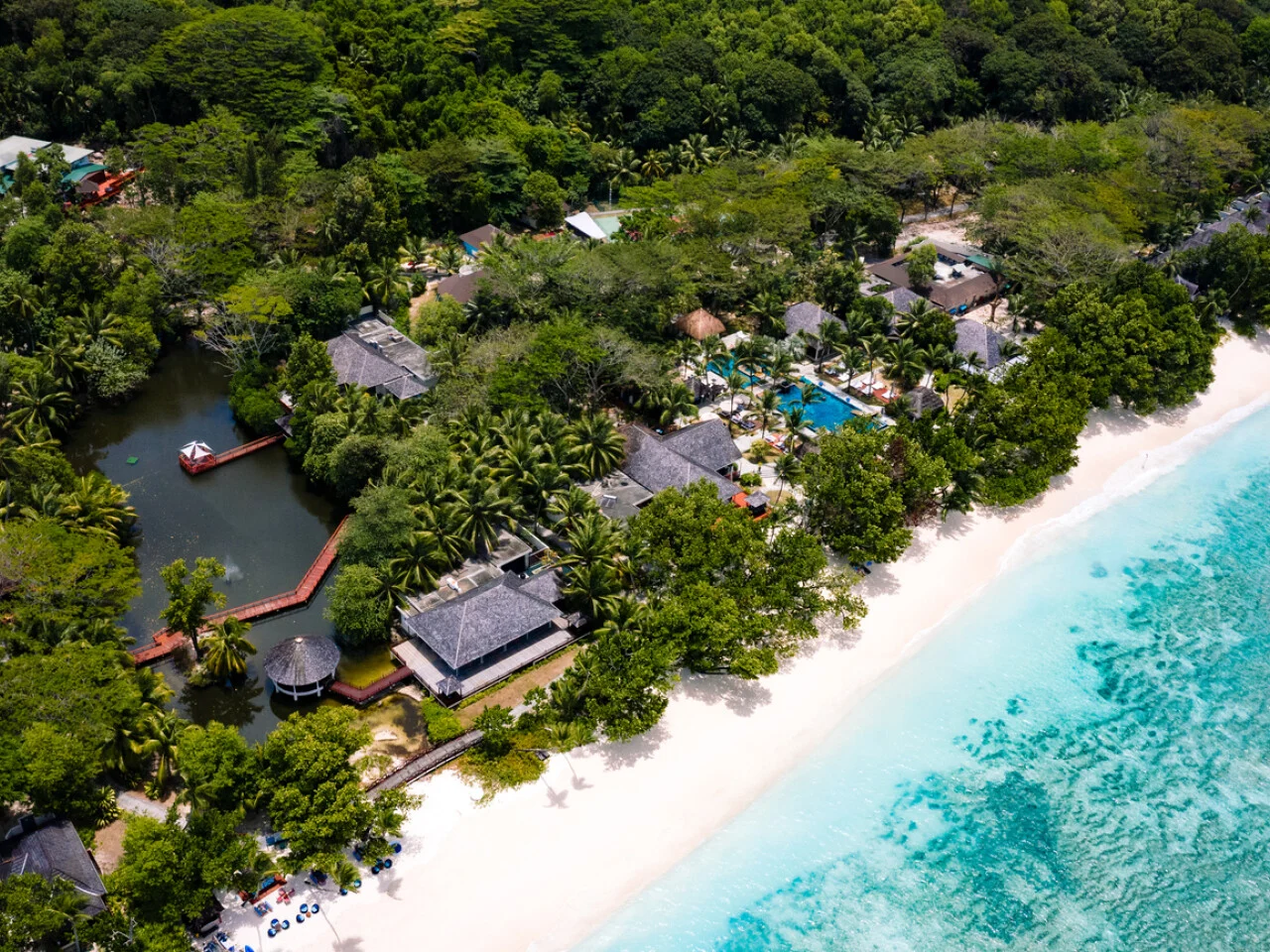 Labriz Silhouette Seychelles 14