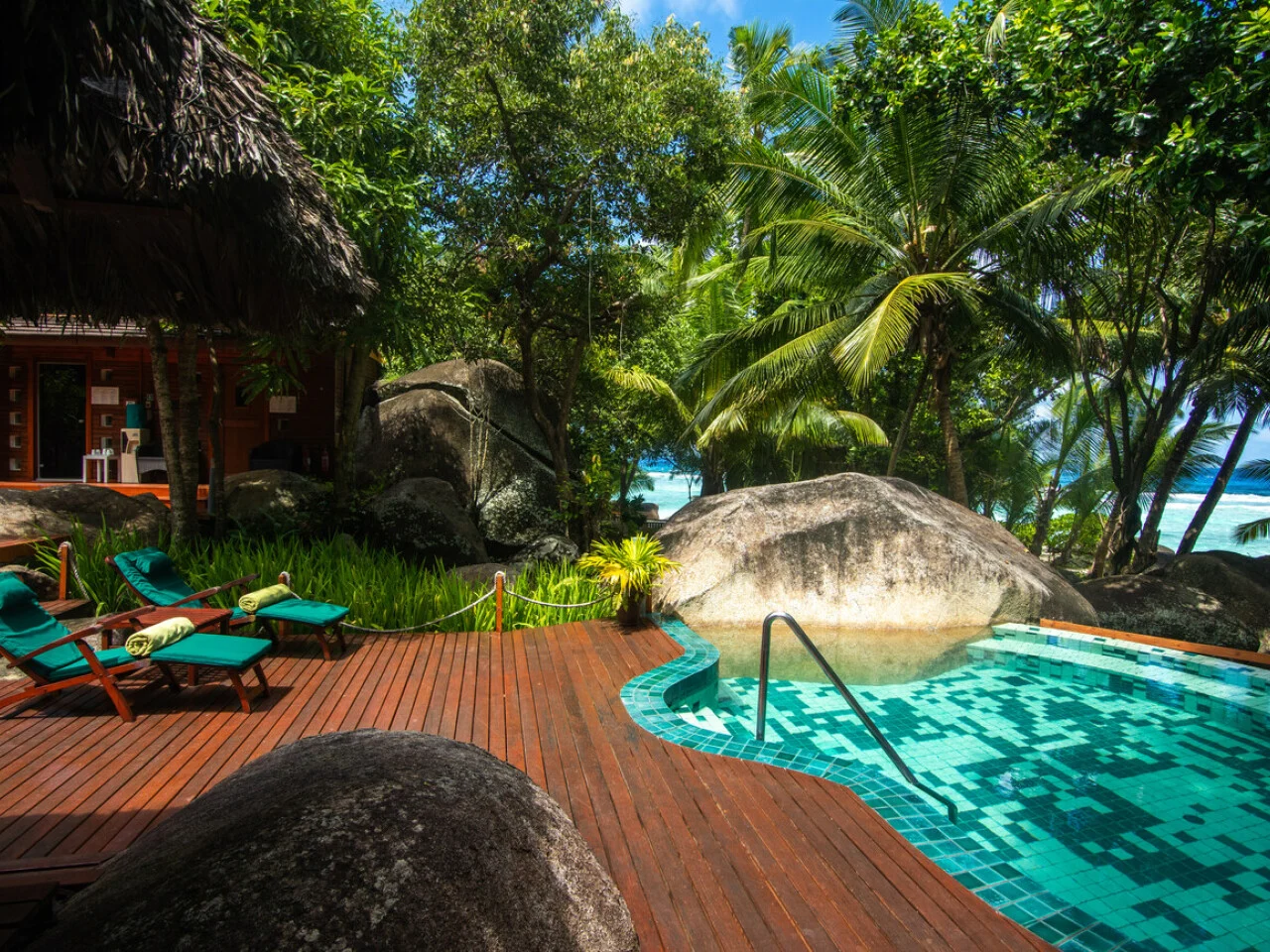 Labriz Silhouette Seychelles 9