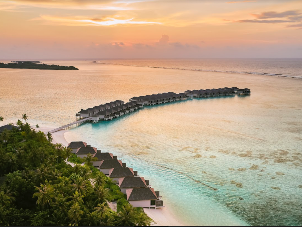 Le Meridien Maldives Resort & Spa 1